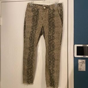 For Time Republic size M faux snake skin cropped skinny pants
